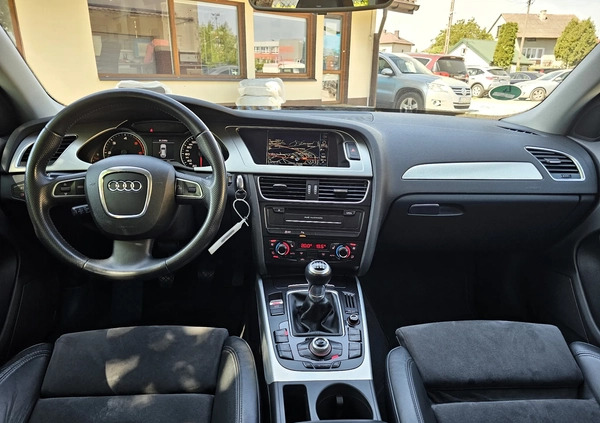 Audi A4 cena 39900 przebieg: 248990, rok produkcji 2010 z Wyszogród małe 379